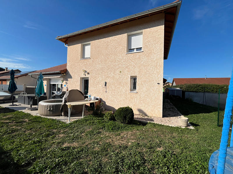 Maison - 111 m² - 5 pièces