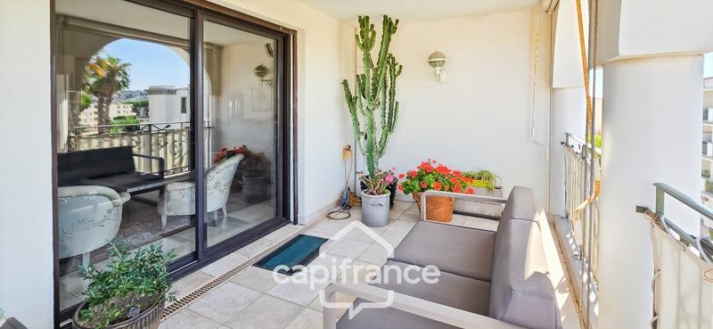 Appartement - 130 m² - 4 pièces