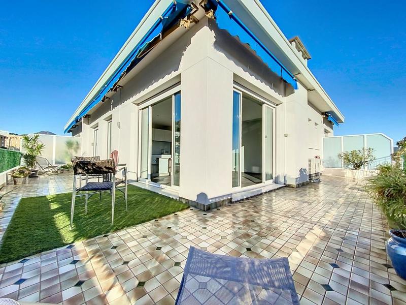 Appartement - 70 m² - 2 pièces