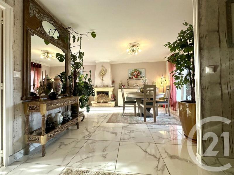 Pavillon - 84 m² - 4 pièces