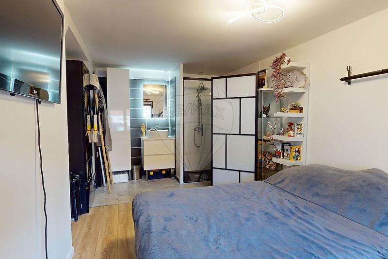 Maison - 110 m² - 4 pièces