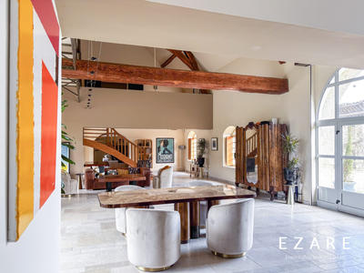 Maison ancienne - 500 m² - 9 pièces