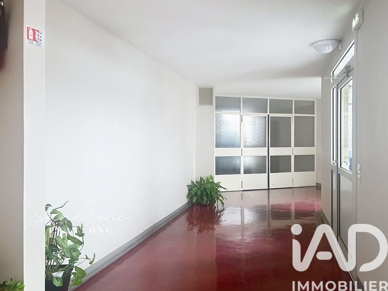 Appartement - 79 m² - 4 pièces