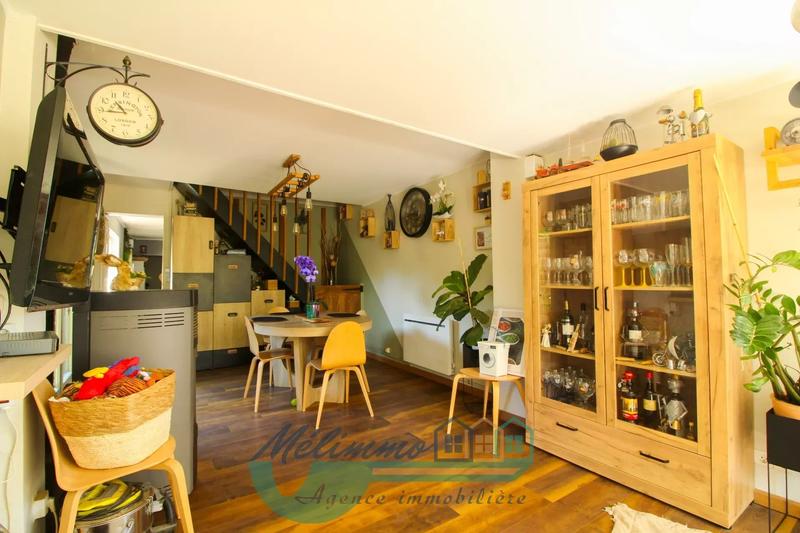 Maison - 115 m² - 6 pièces