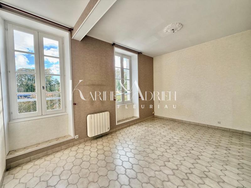 Maison de ville - 150 m² - 10 pièces