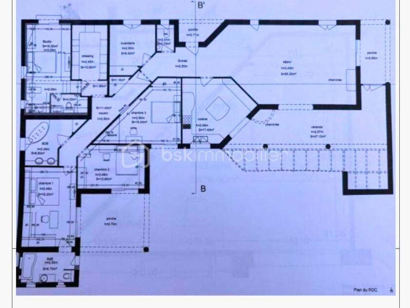 Villa - 237 m² - 6 pièces