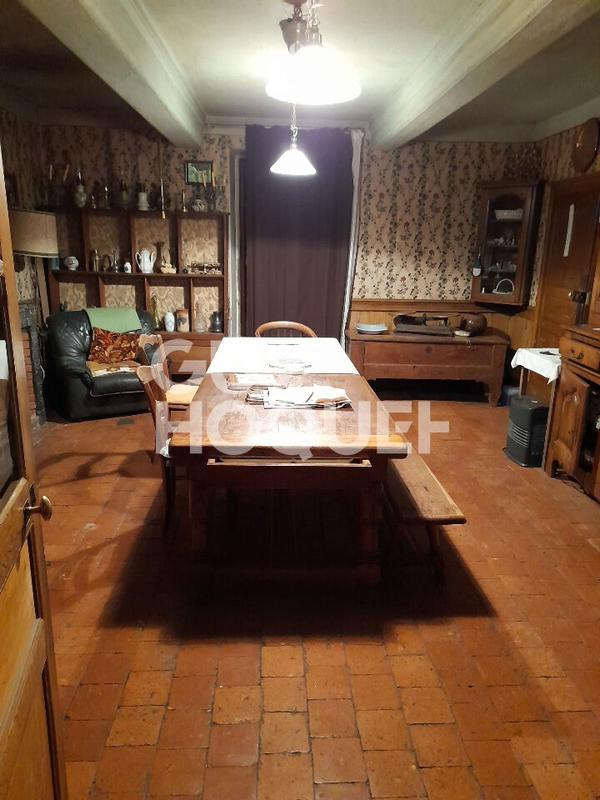 Maison - 160 m² - 8 pièces