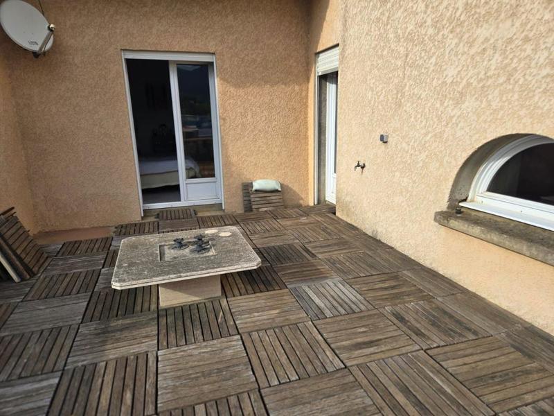 Maison - 146 m² - 7 pièces