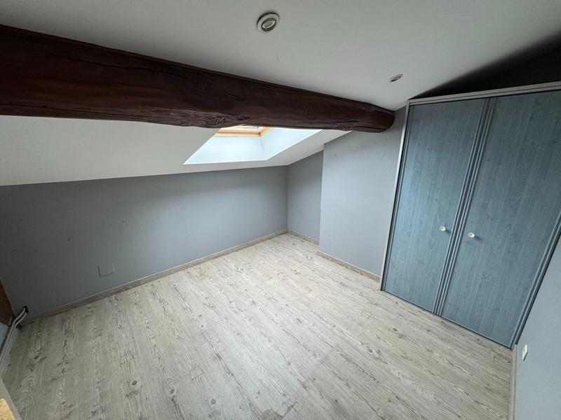 Maison - 182 m² - 7 pièces