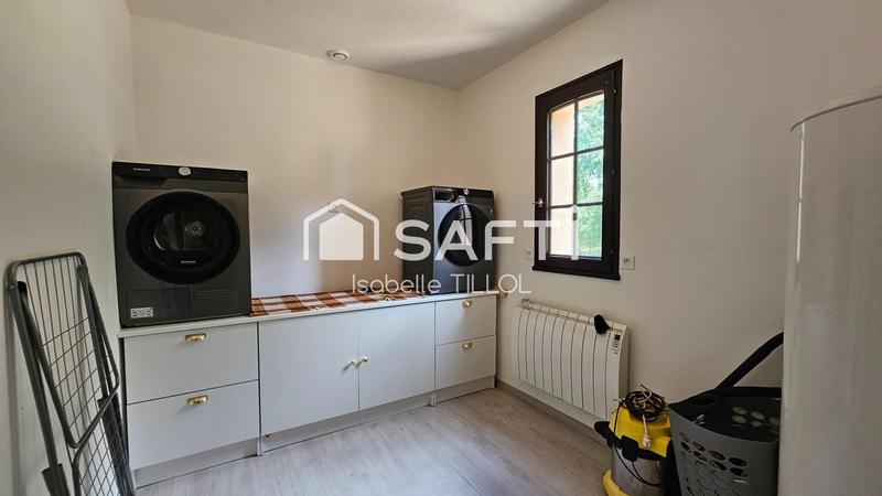 Maison - 194 m² - 6 pièces