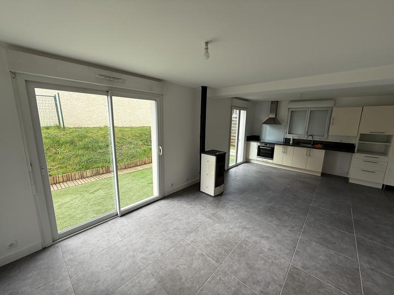 Maison - 94 m² - 5 pièces