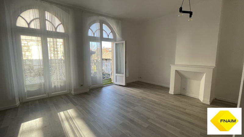 Maison - 199 m² - 7 pièces
