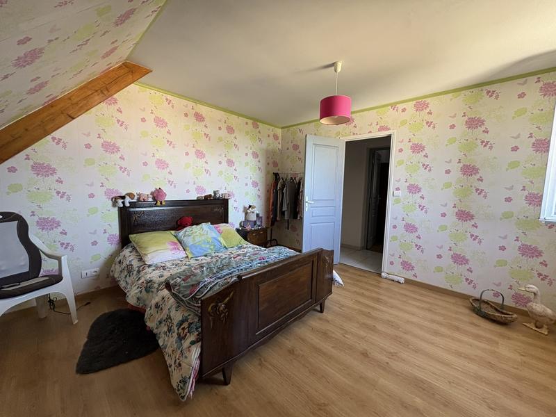 Maison traditionnelle - 173 m² - 5 pièces