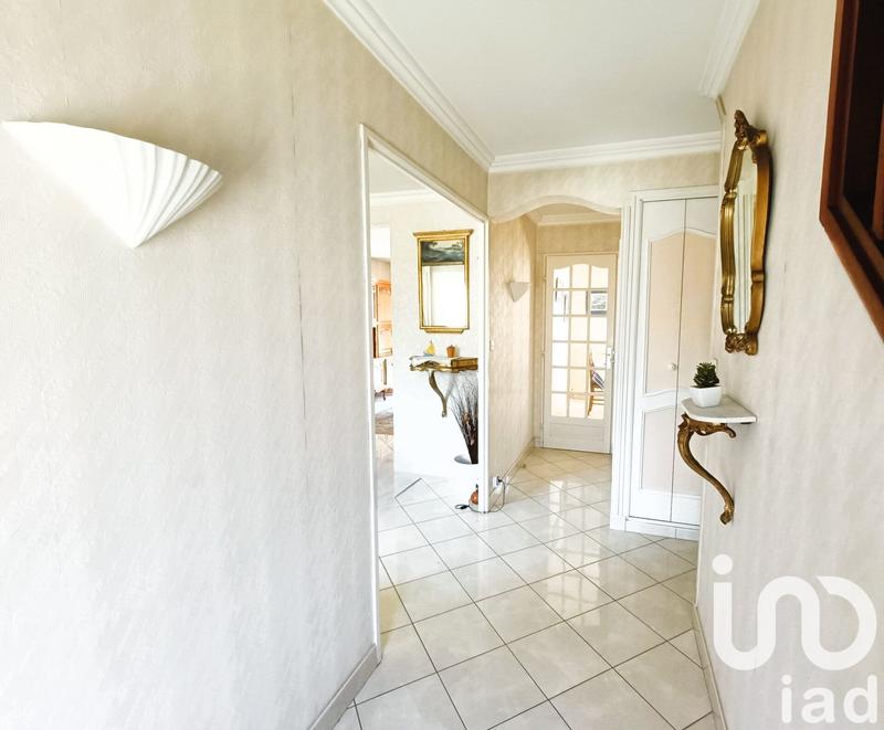 Maison - 99 m² - 4 pièces