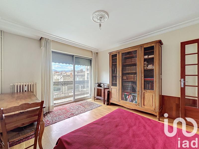 Appartement - 123 m² - 5 pièces