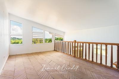 Maison - 392 m² - 20 pièces