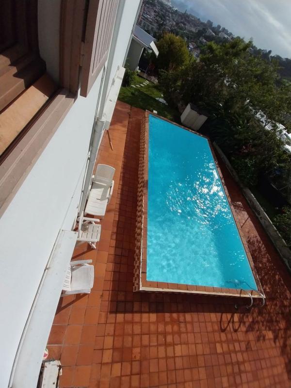 Villa - 261 m² - 11 pièces