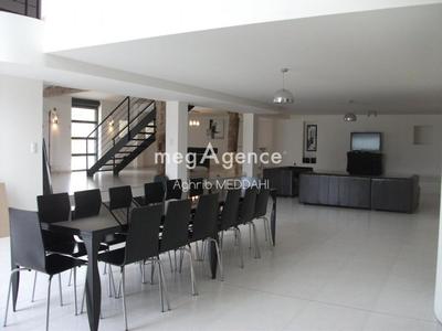 Maison de campagne - 330 m² - 9 pièces