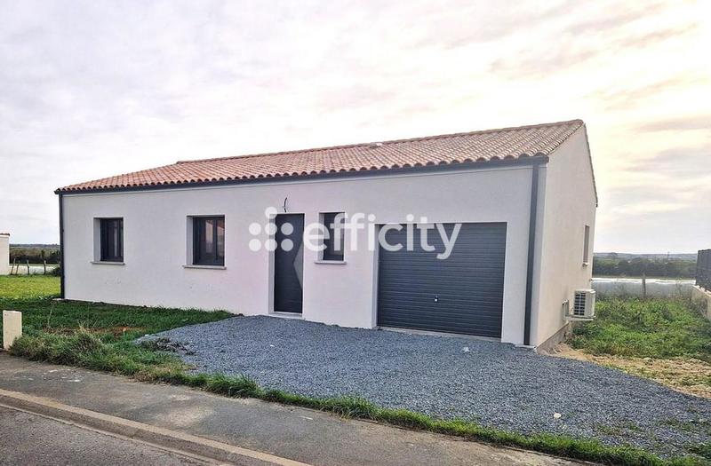 Maison - 88 m² - 4 pièces