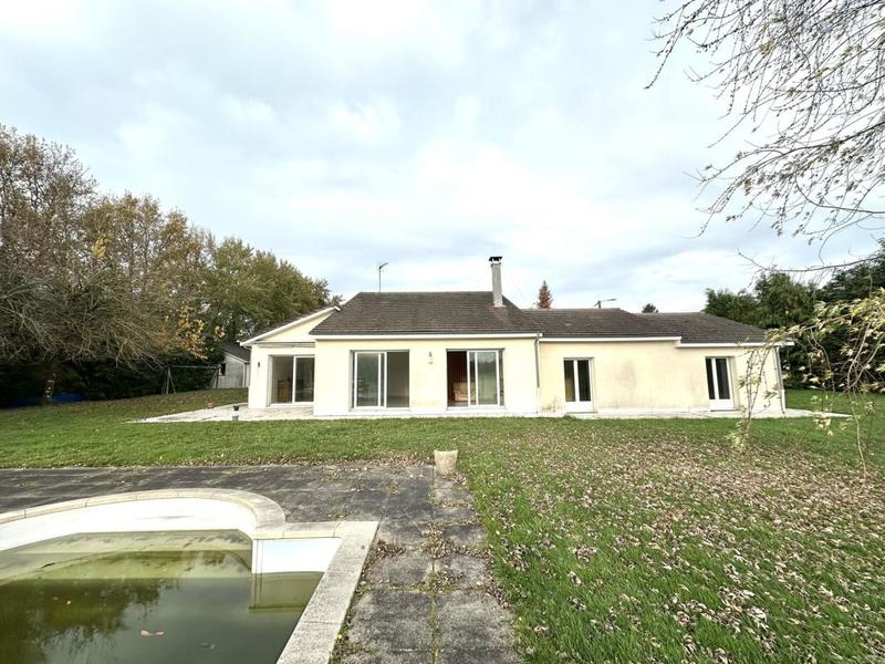 Maison - 190 m² - 7 pièces