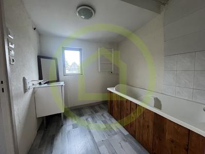 Maison - 82 m² - 4 pièces