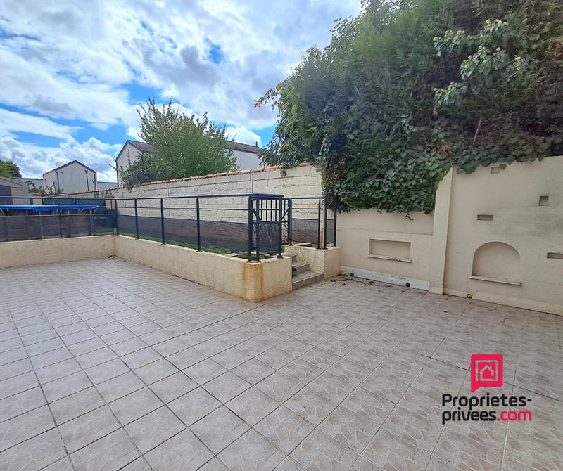 Maison - 140 m² - 6 pièces