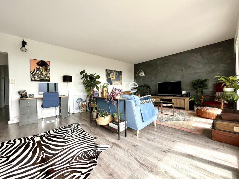 Appartement - 94 m² - 4 pièces