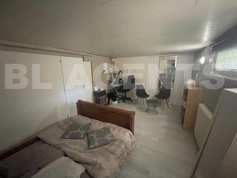 Maison traditionnelle - 110 m² - 5 pièces