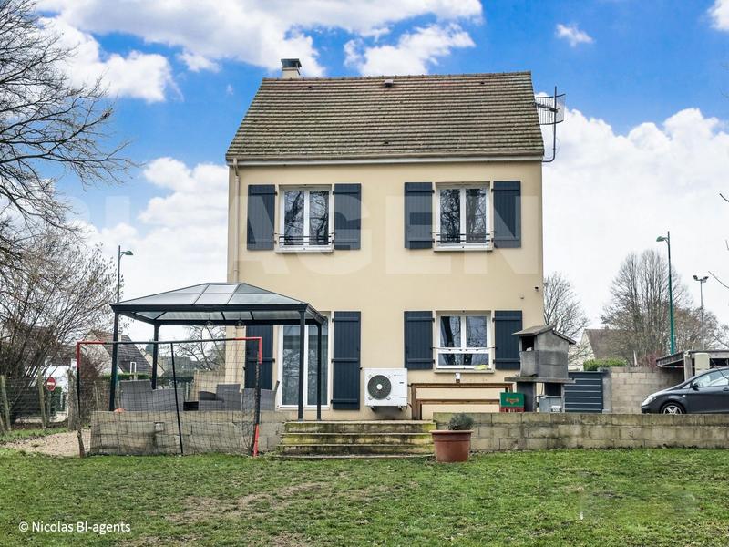 Pavillon - 96 m² - 5 pièces