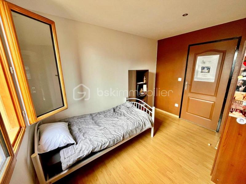 Pavillon - 130 m² - 7 pièces