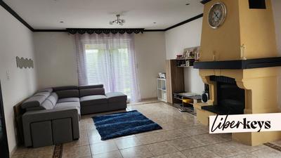 Maison - 167 m² - 9 pièces