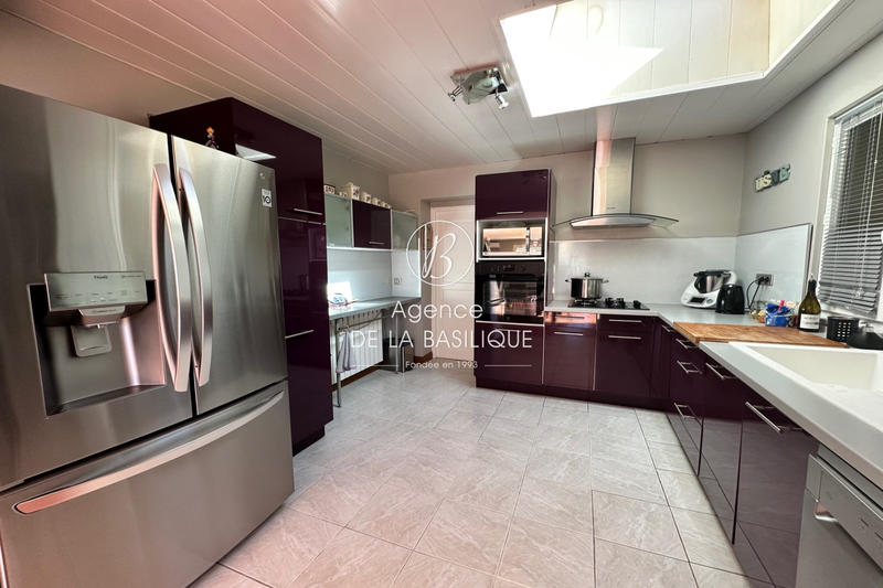 Maison - 171 m² - 4 pièces