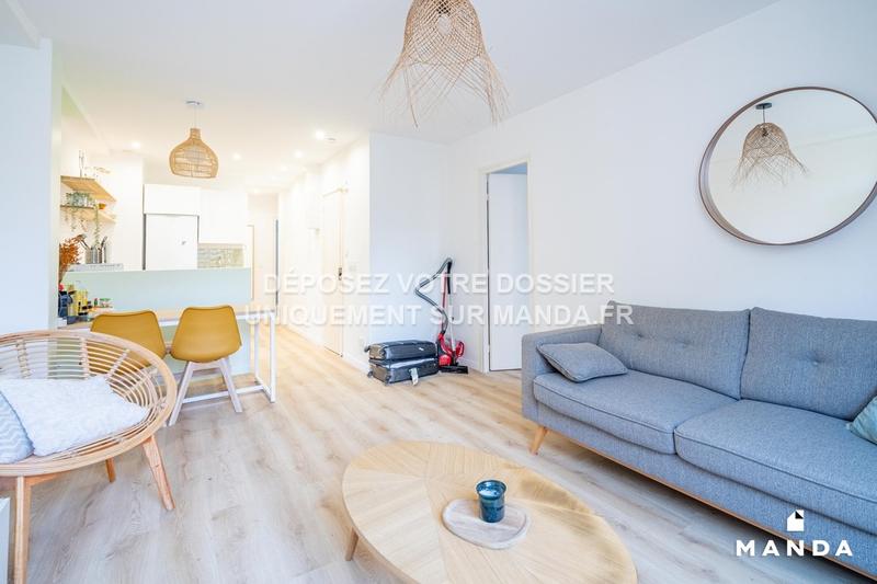 Chambre - 11 m² - 4 pièces