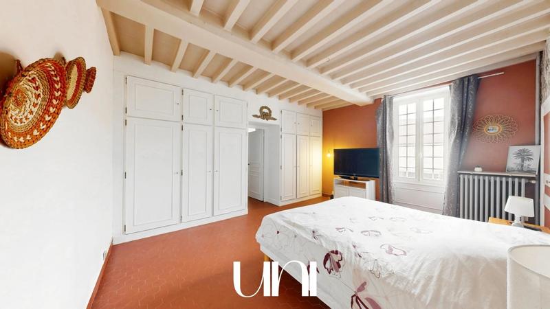 Maison - 165 m² - 6 pièces