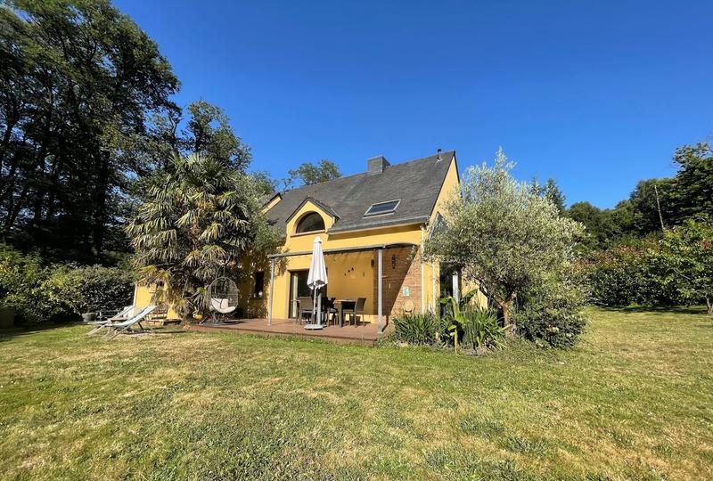 Maison - 155 m² - 7 pièces