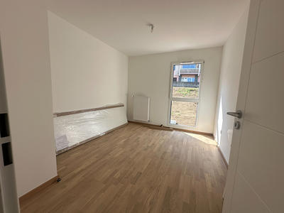 Appartement - 92 m² - 4 pièces