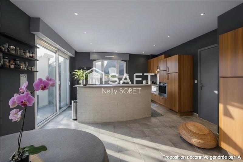 Maison - 241 m² - 8 pièces