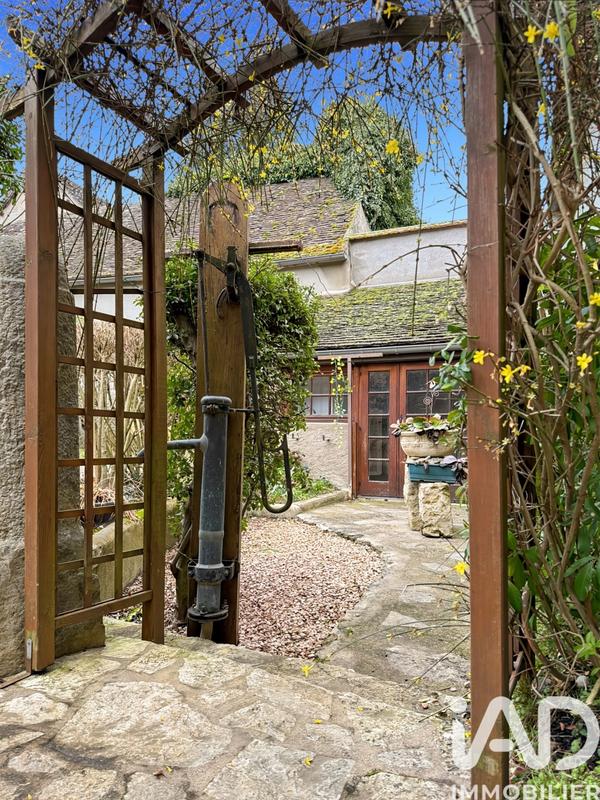 Maison - 94 m² - 5 pièces