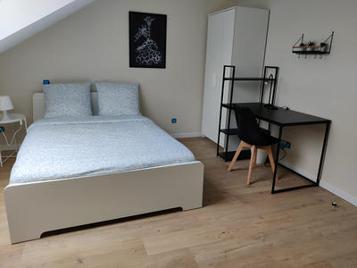 Maison - 175 m² - 11 pièces