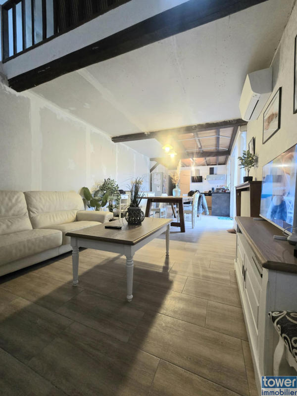 Maison - 100 m² - 6 pièces