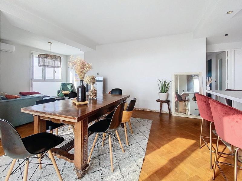 Appartement - 108 m² - 4 pièces