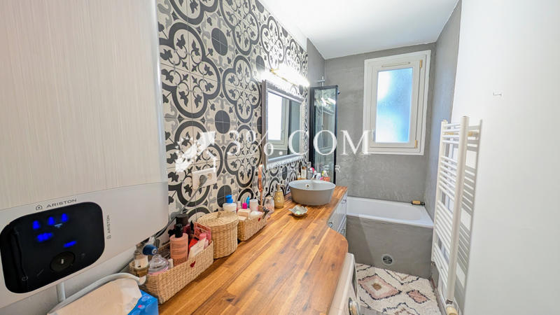 Duplex - 117 m² - 5 pièces