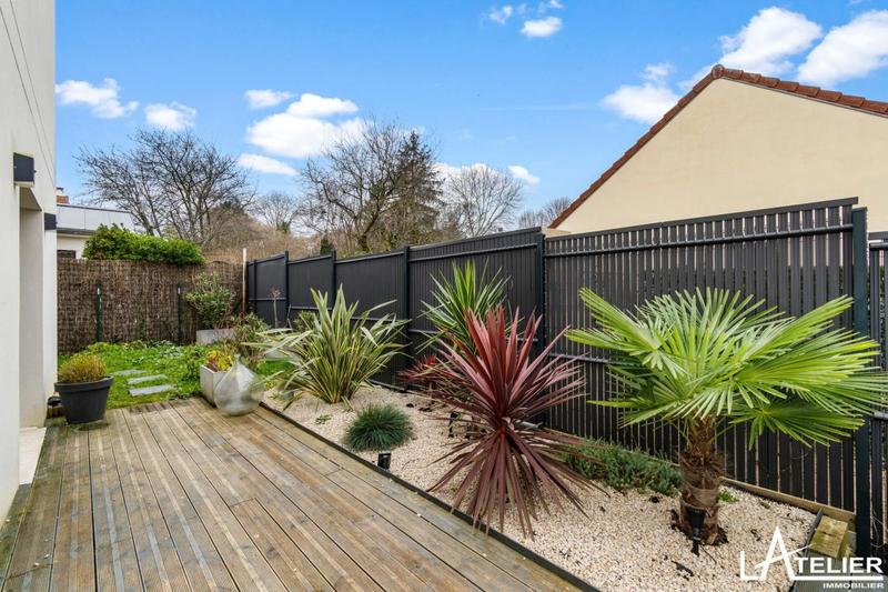 Maison - 85 m² - 5 pièces