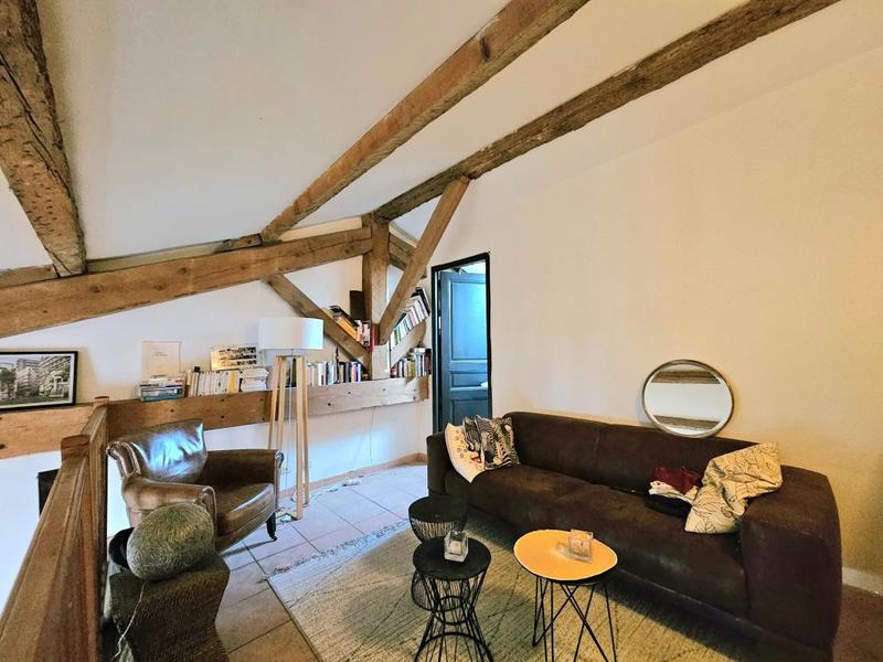 Immeuble - 270 m² - 11 pièces