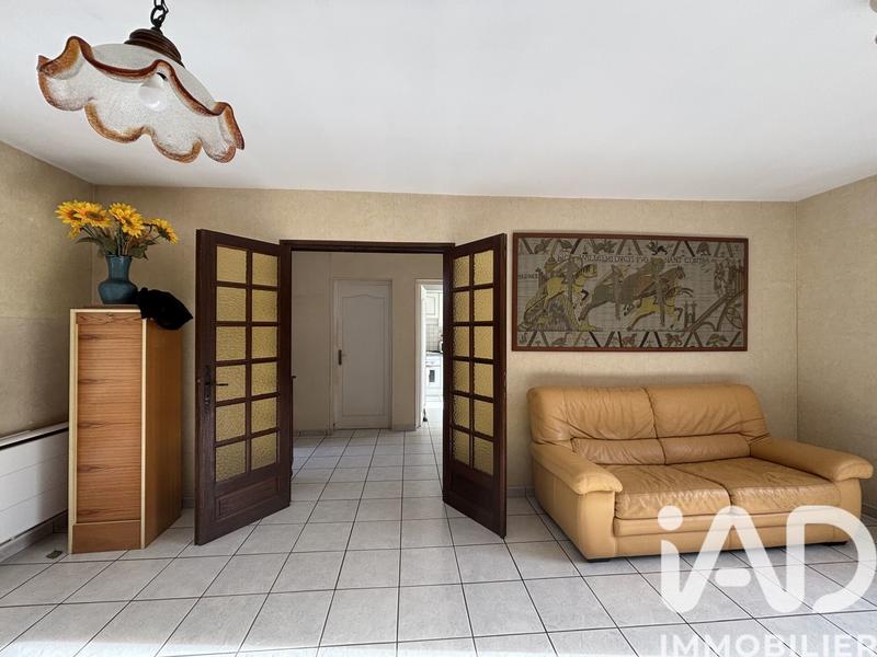 Maison - 90 m² - 6 pièces