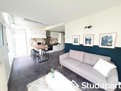 Chambre - 10 m² - 1 pièce