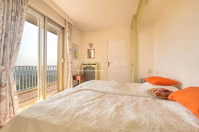 Appartement - 179 m² - 5 pièces
