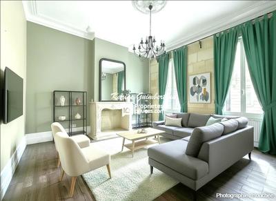 Maison - 136 m² - 6 pièces