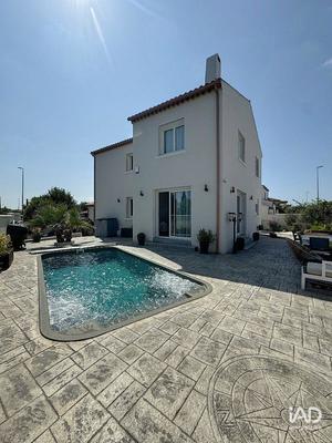 Maison - 140 m² - 4 pièces