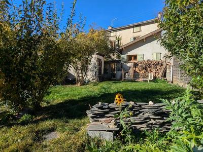 Maison - 80 m² - 5 pièces